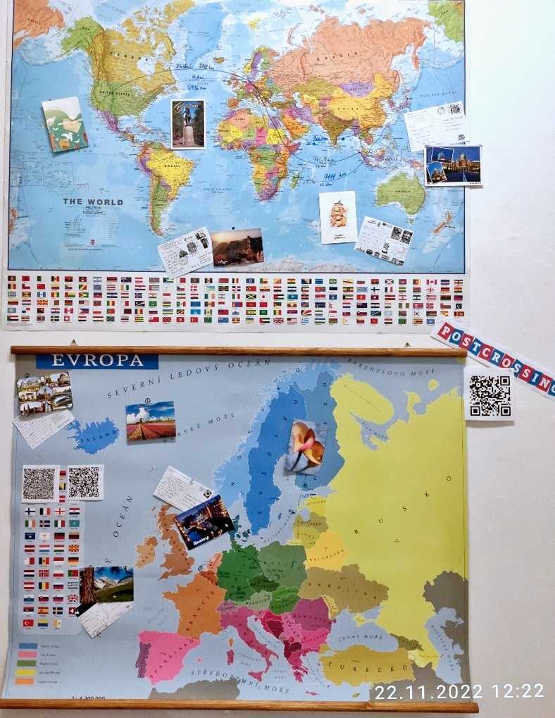 Nástěnná mapa s pohlednicemi